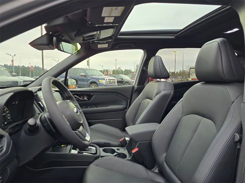 New 2025 Subaru Forester Limited image 12