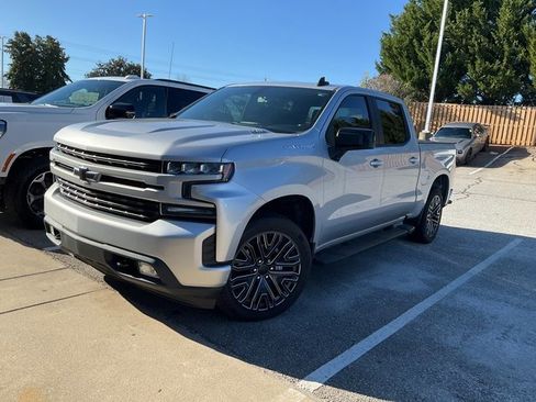 Certified 2022 Chevrolet Silverado 1500 RST image 3