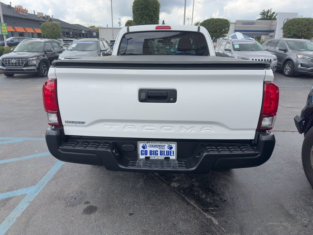 Used 2022 Toyota Tacoma SR RWD image 6