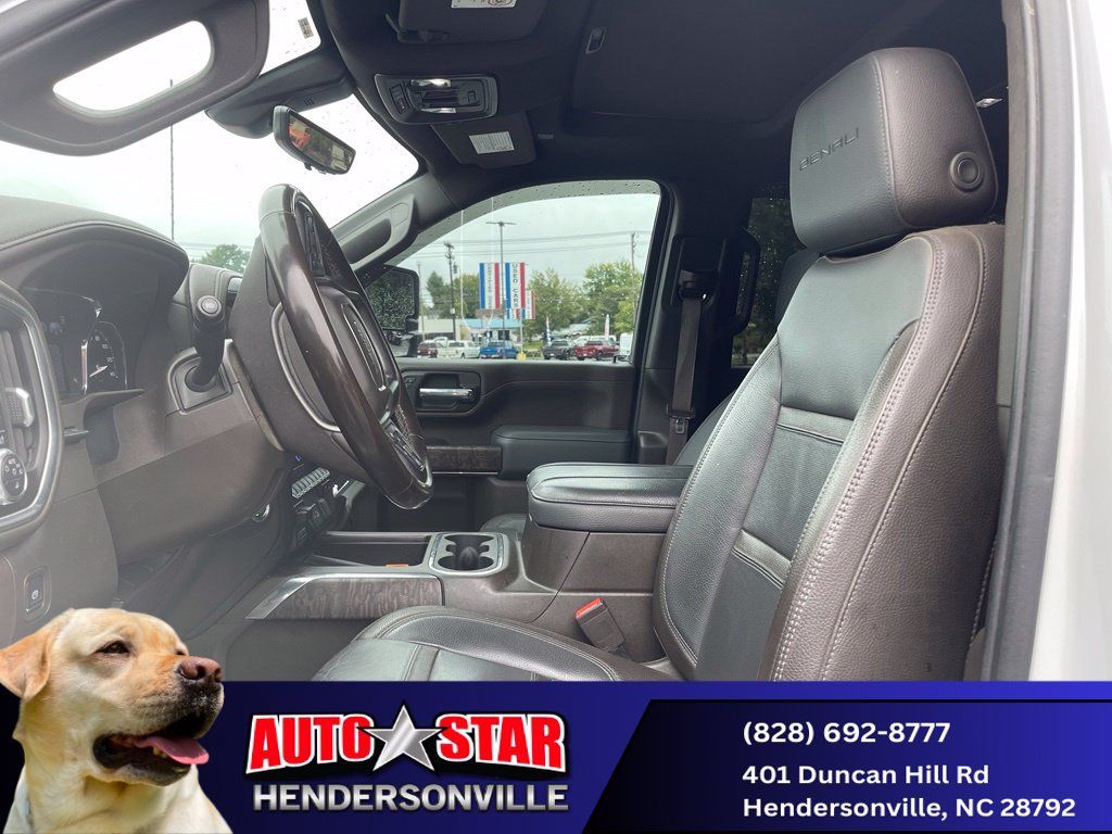 Used 2023 GMC Sierra 3500 Denali w/ Denali Ultimate Package AWD/4WD image 10