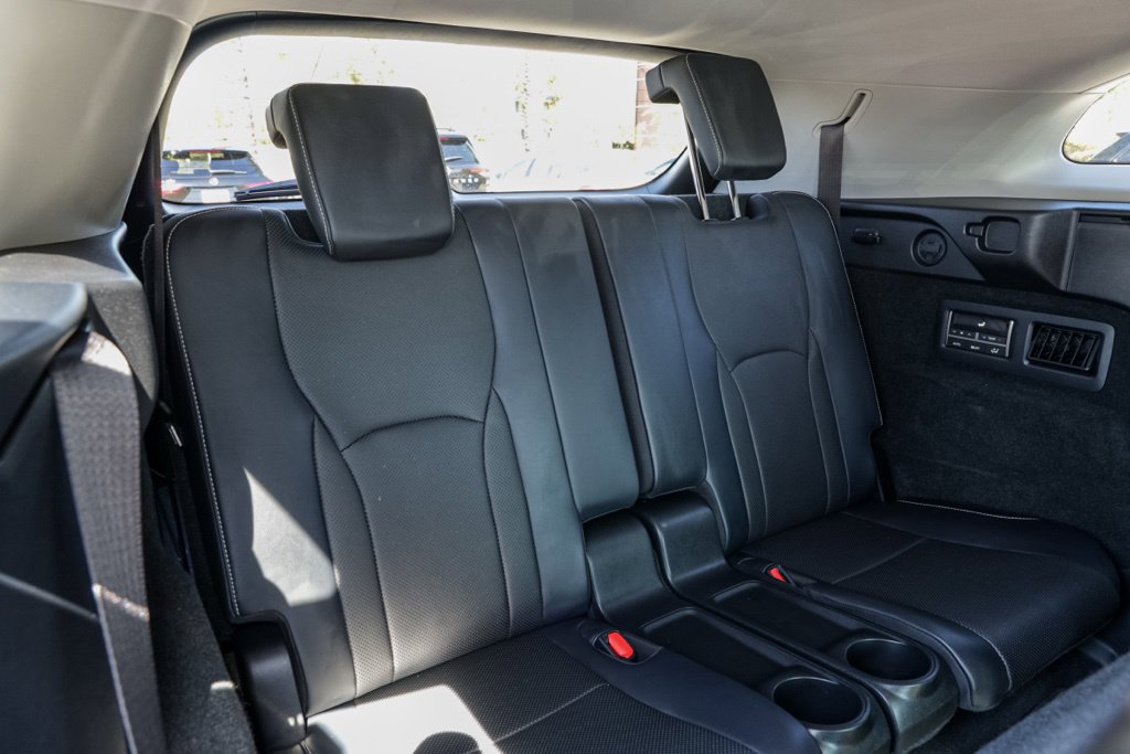 Used 2020 Lexus RX 350L FWD w/ Premium Package image 27
