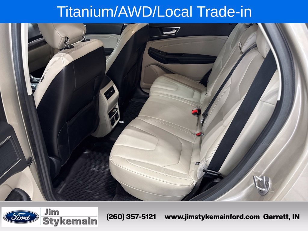 Used 2017 Ford Edge Titanium w/ Technology Package AWD/4WD image 4