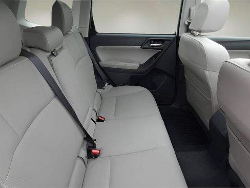 Used 2017 Subaru Forester 2.5i Limited AWD/4WD image 21