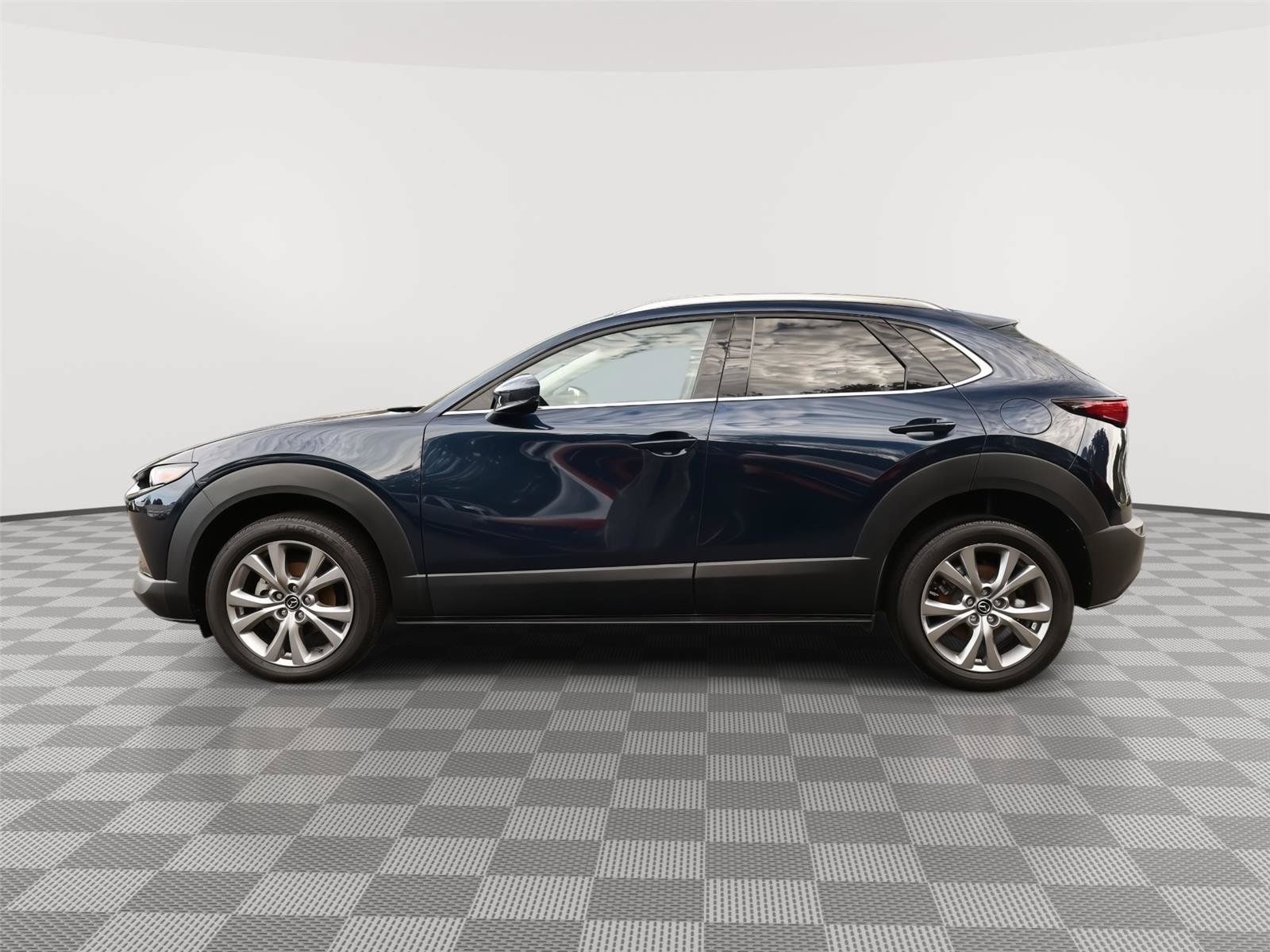 Used 2023 MAZDA CX-30 AWD 2.5 S w/ Premium Package image 4