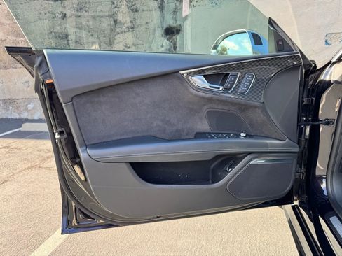 Used 2016 Audi RS 7 Prestige image 33