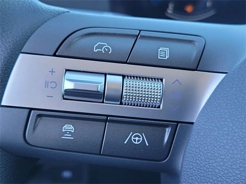 New 2026 Hyundai Kona SE image 8