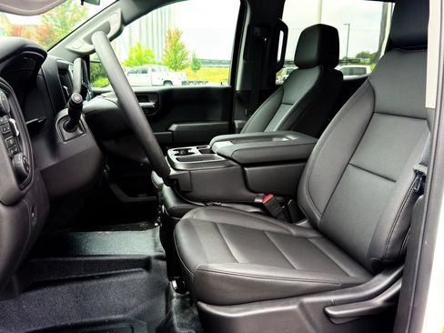 New 2026 Chevrolet Silverado 1500 W/T w/ WT Value Package AWD/4WD image 21