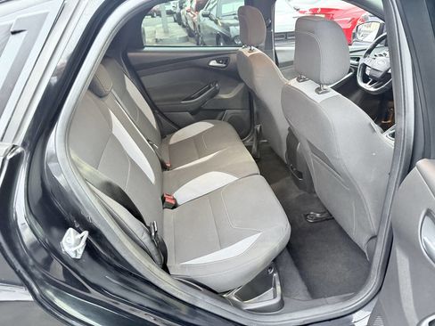 Used 2018 Ford Focus ST image 22