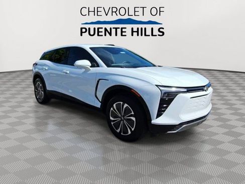 Used 2026 Chevrolet Blazer EV LT FWD image 2