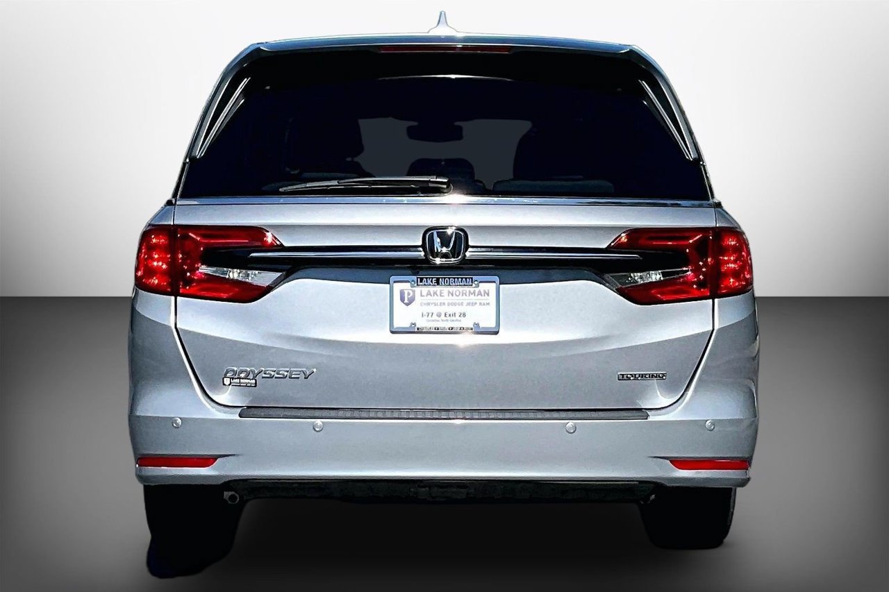 Used 2024 Honda Odyssey Touring image 7