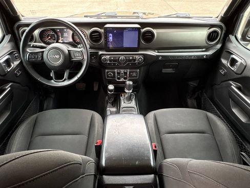 Used 2018 Jeep Wrangler Unlimited Sport S AWD/4WD image 26