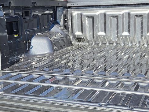 New 2025 Ford Ranger XLT w/ Chrome Accent Package image 8