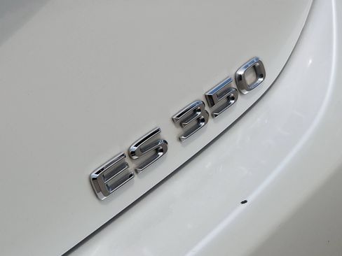 Used 2023 Lexus ES 350 w/ Premium Package FWD image 13