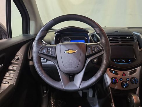 Used 2015 Chevrolet Trax LT w/ LPO, Protection Package AWD/4WD image 11