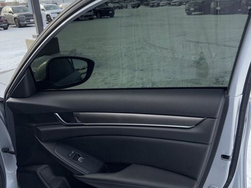 Used 2020 Honda Accord LX image 25