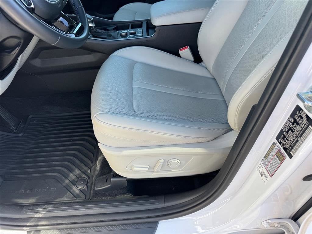 Used 2023 Kia Sorento X-Line EX AWD/4WD image 14