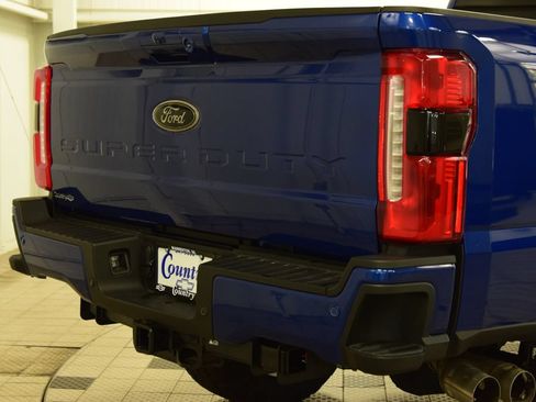 Used 2026 Ford F250 Lariat w/ Black Appearance Package AWD/4WD image 18
