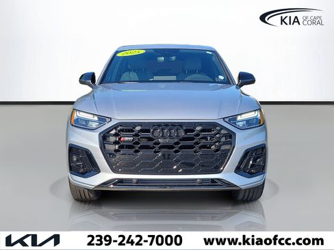 Used 2025 Audi SQ5 Premium Plus w/ Premium Plus Package AWD/4WD image 2