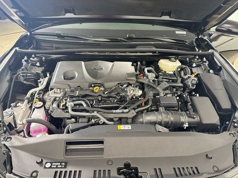 Used 2026 Toyota Camry SE FWD image 28