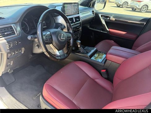 Used 2023 Lexus GX 460 Premium w/ Accessory Package image 14