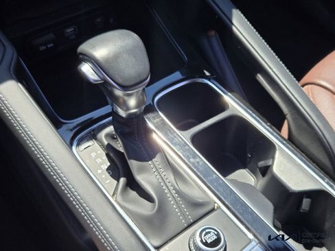 Used 2023 Kia Telluride SX image 28