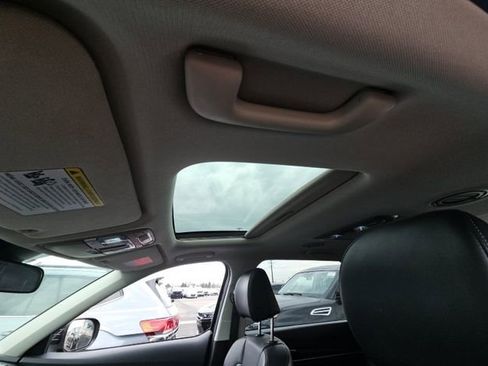 Used 2025 Kia Telluride S image 8