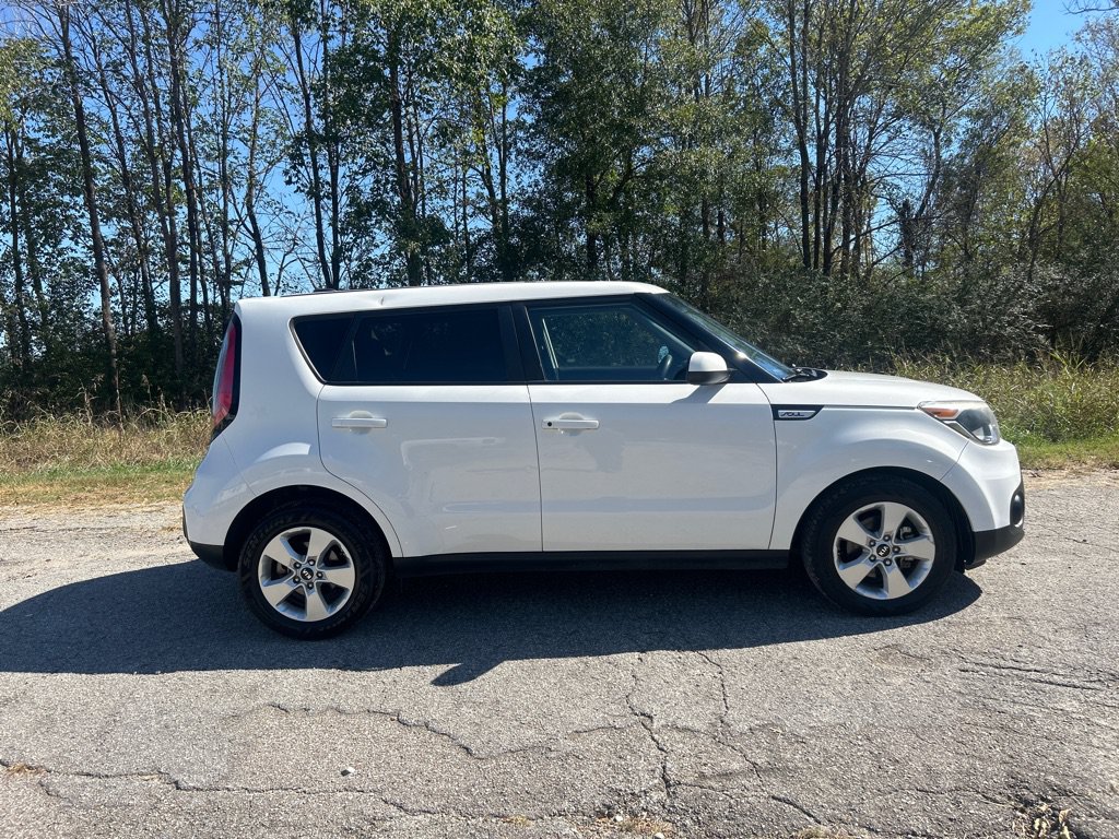 Used 2019 Kia Soul FWD image 6