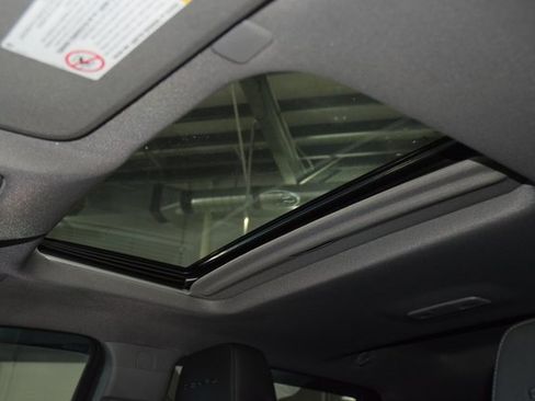 Used 2023 GMC Sierra 3500 Denali w/ Denali Ultimate Package image 48