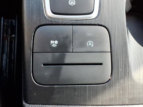 Certified 2023 Ford Escape Active image 19