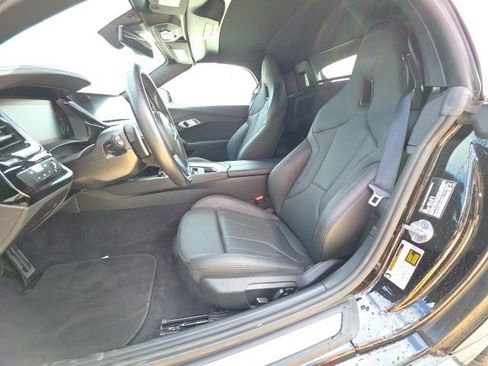 Used 2025 BMW Z4 sDrive30i image 13