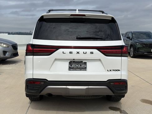 Certified 2025 Lexus LX 700h Luxury w/ Appearance Package AWD/4WD image 28