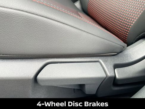 New 2026 Nissan Kicks SR w/ Cold Weather Package image 24