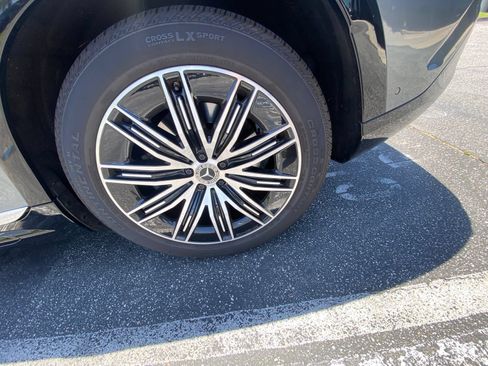 Certified 2023 Mercedes-Benz EQS 580 4MATIC SUV image 6