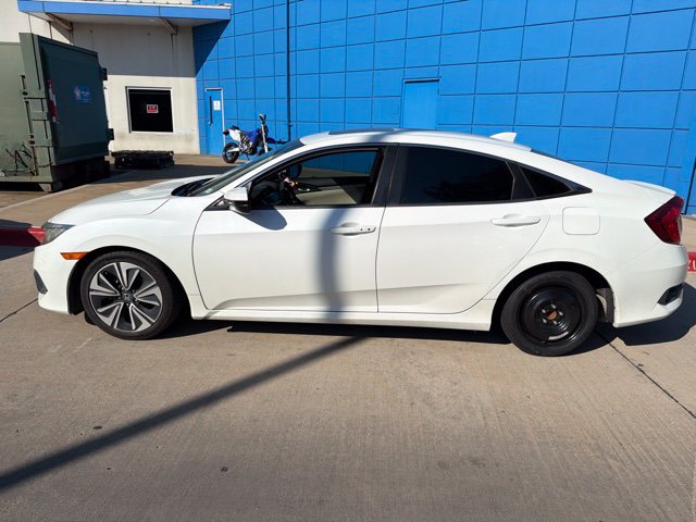 Used 2016 Honda Civic EX-T image 8