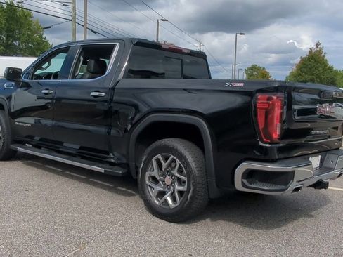 Certified 2023 GMC Sierra 1500 SLT w/ SLT Premium Package image 6