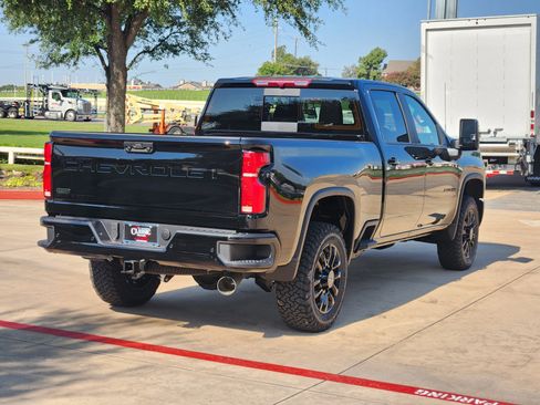 New 2026 Chevrolet Silverado 2500 LT w/ Trail Boss Package image 15