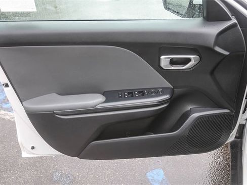 Certified 2025 Kia K4 LX image 21