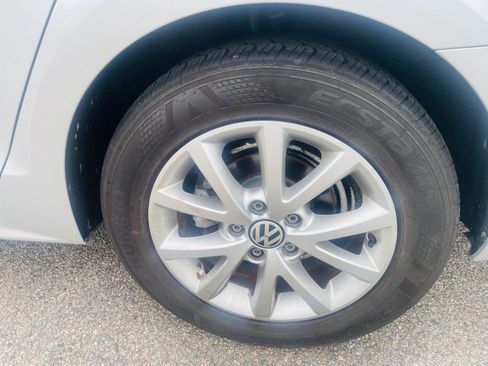 Used 2014 Volkswagen Jetta SE image 6