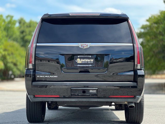 Used 2016 Cadillac Escalade Premium AWD/4WD image 6
