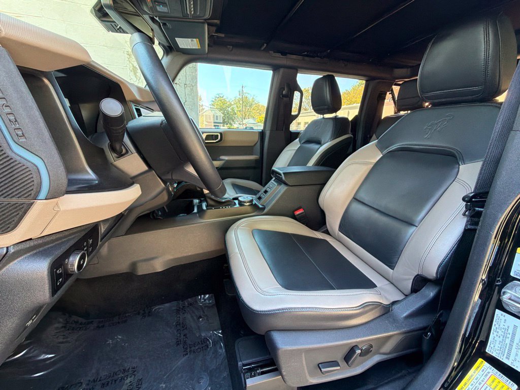Used 2023 Ford Bronco Wildtrak AWD/4WD image 21
