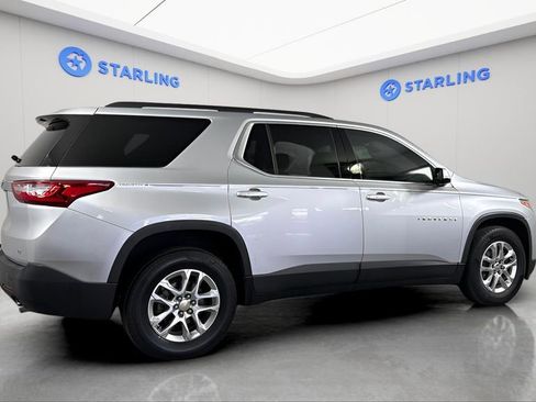 Used 2020 Chevrolet Traverse LT image 10