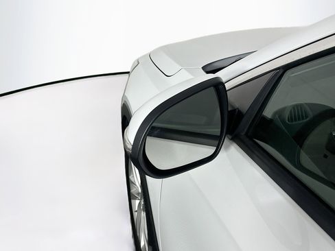 Used 2025 Buick Envista Preferred image 16