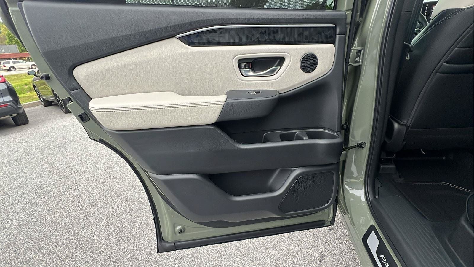 New 2026 Honda Passport TrailSport Elite image 17