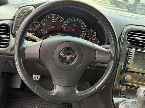 Used 2006 Chevrolet Corvette Z06 w/ Preferred Equipment Group RWD image 25