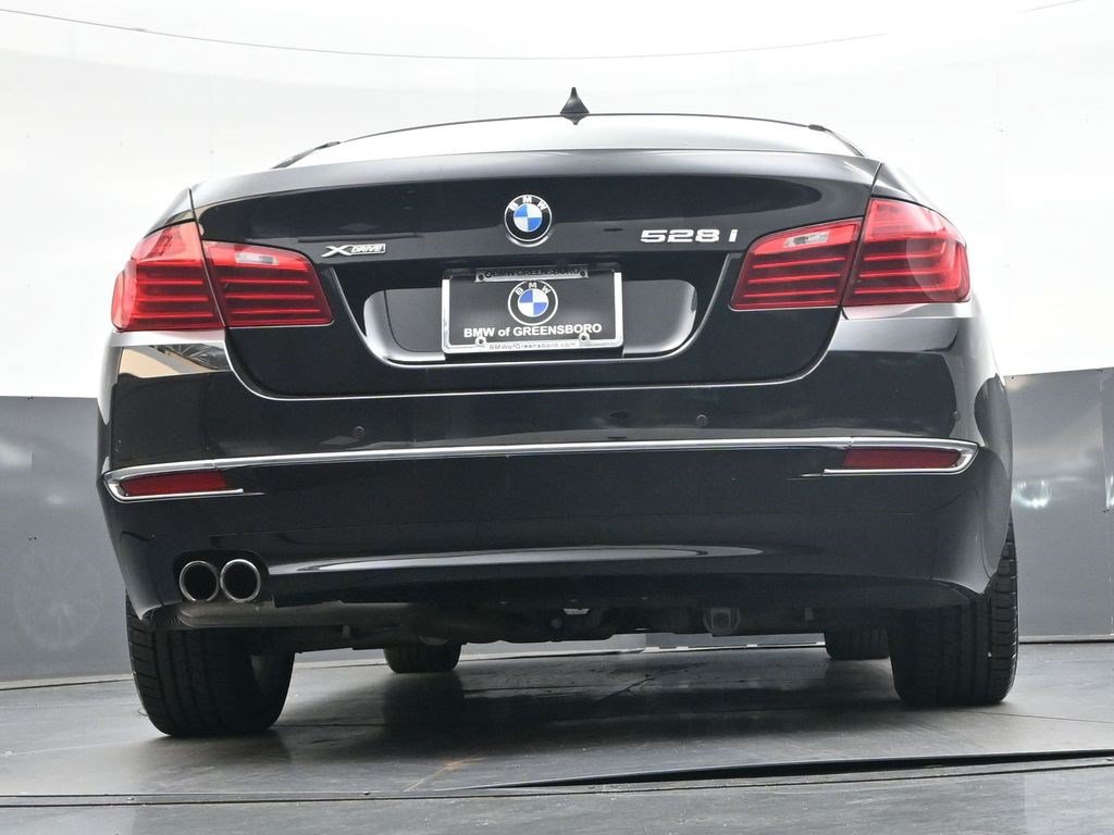 Used 2014 BMW 528i xDrive Sedan AWD/4WD image 29