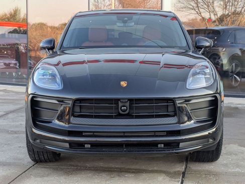 New 2026 Porsche Macan image 6