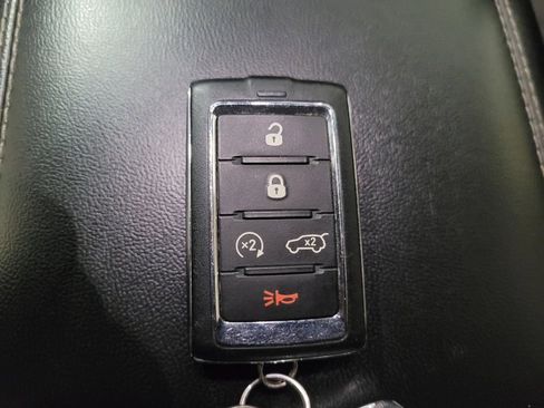 Used 2021 Jeep Grand Cherokee L Limited w/ Trailer Tow Group (B) AWD/4WD image 32