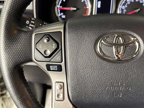 Used 2023 Toyota 4Runner Limited AWD/4WD image 19