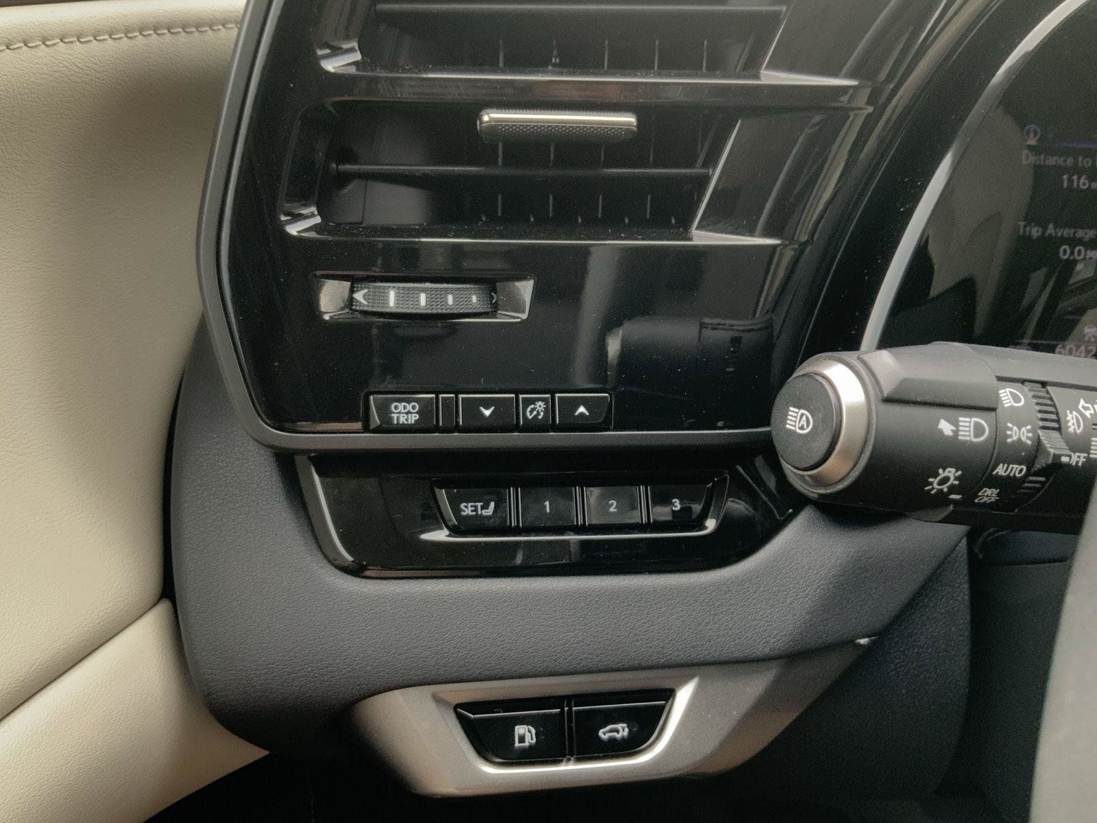 Used 2023 Lexus RX 350 Premium w/ Cold Area Package AWD/4WD image 27