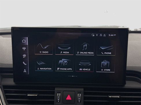 Used 2024 Audi SQ5 Prestige image 15